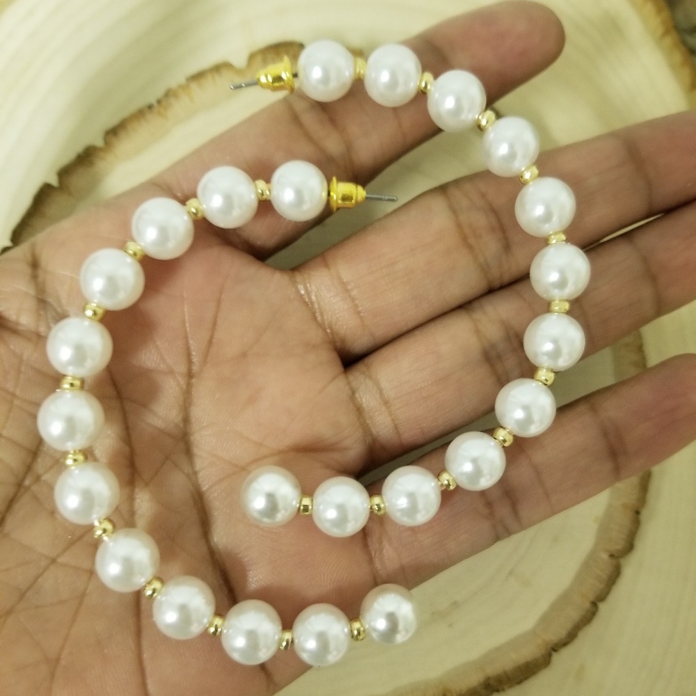 Pearl Hoop Earrings - Picture 6 of 6